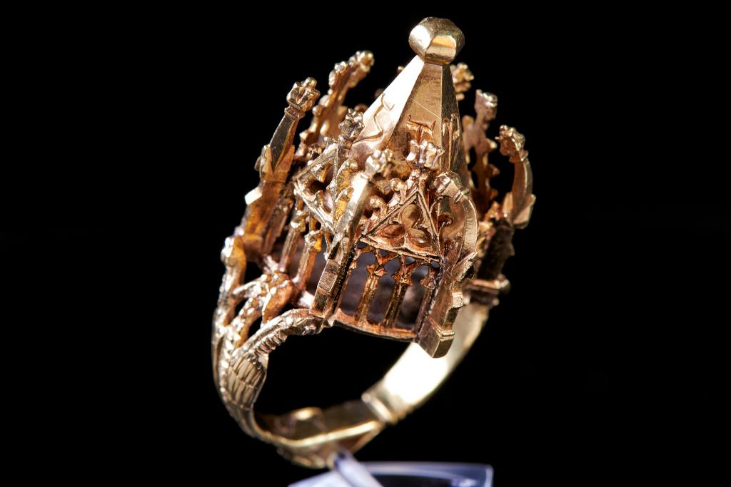 The Erfurt wedding ring 