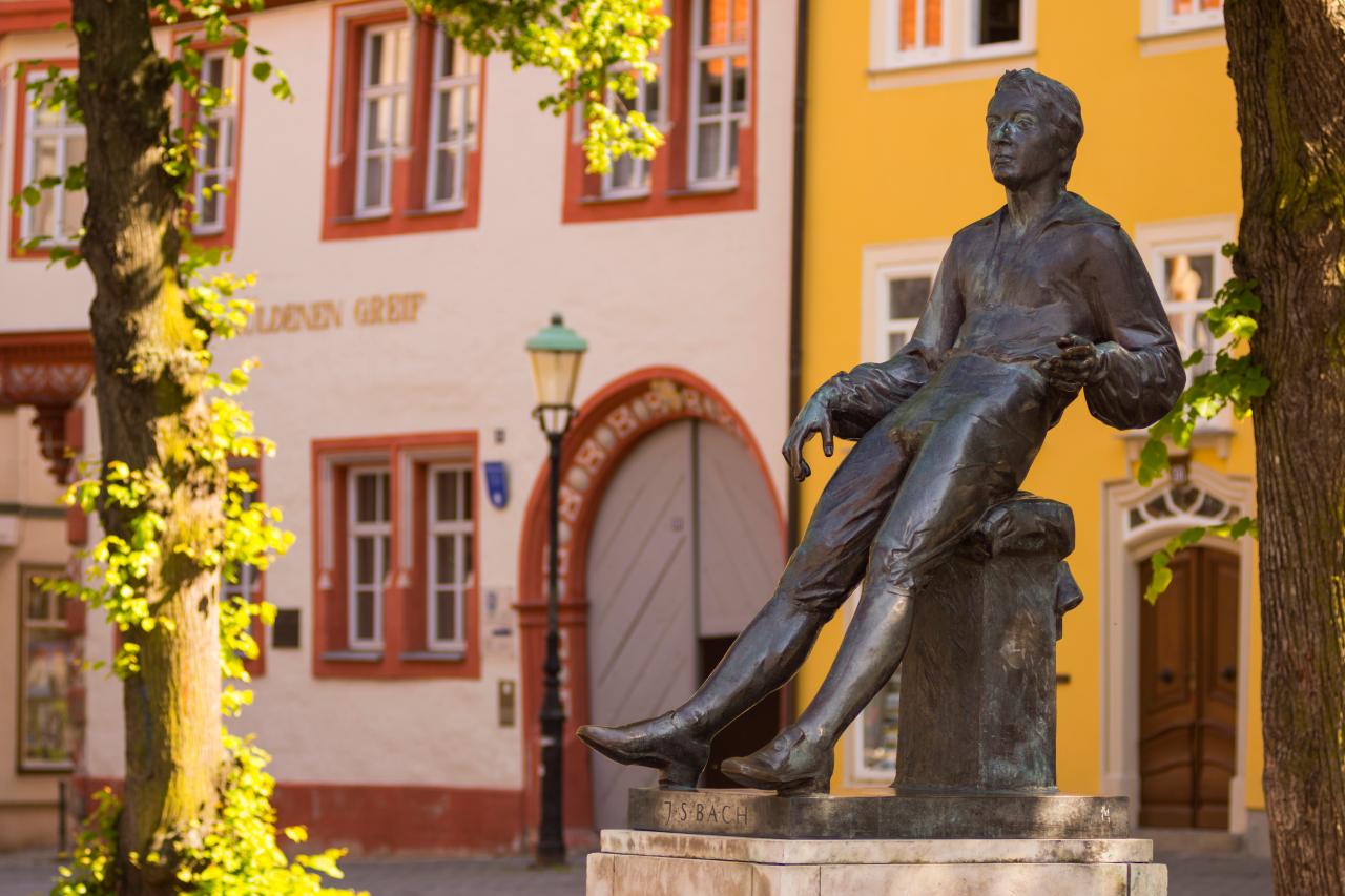 Denkmal des jungen Bach in Arnstadt 